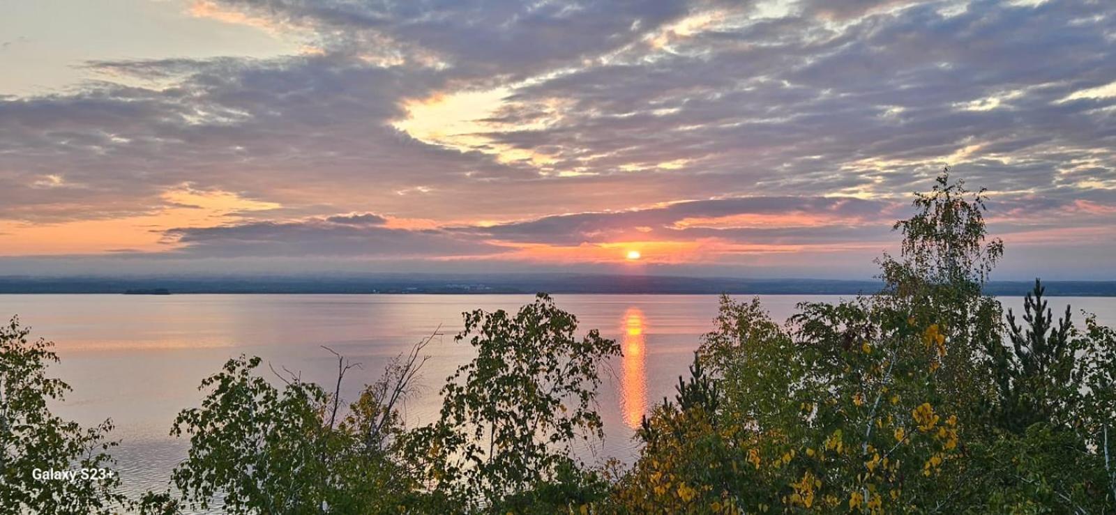 Park Hotel Kokshetau Щучинск Экстерьер фото